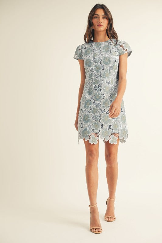 Bibi Petal Lace Dress (Pre-order 02/21)